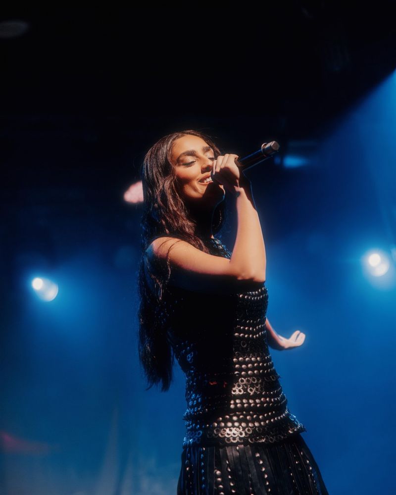 Photos: Zeyne Concludes AWDA Europe & UK Tour Through September — photo 32 of 35