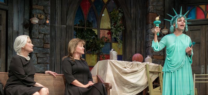Review: THE HALLELUJAH GIRLS at New Theatre & Restaurant Image