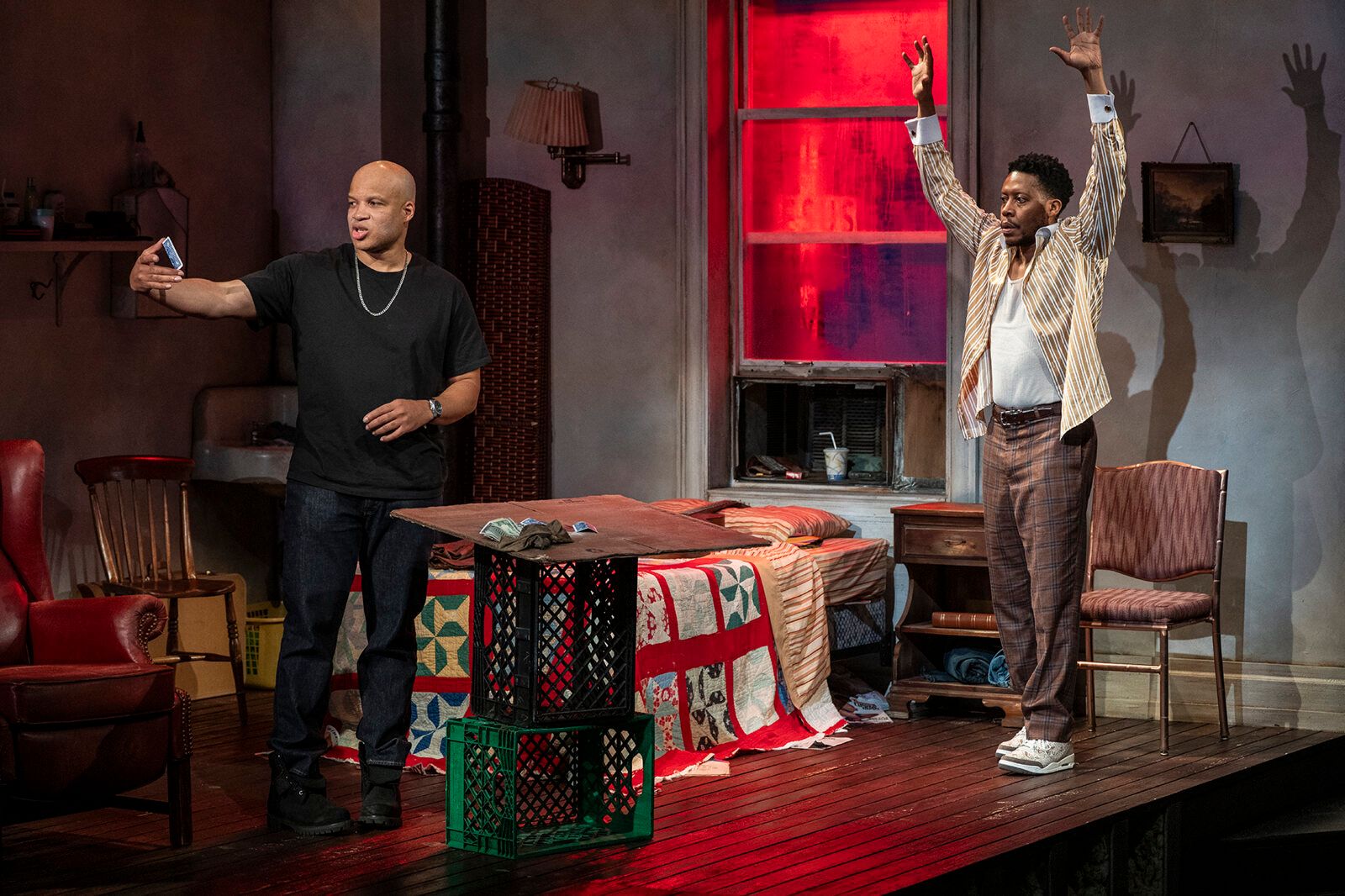 Photos: Glenn Davis and Namir Smallwood in TOPDOG/UNDERDOG at Steppenwolf Theatre — photo 14 of 29