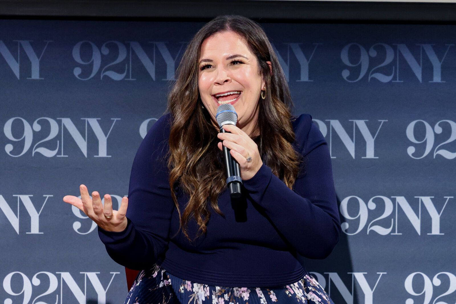 Photos: Lindsay Mendez Joins Michael Kirk Lane for Cabaret Conversation at 92NY — photo 1 of 8
