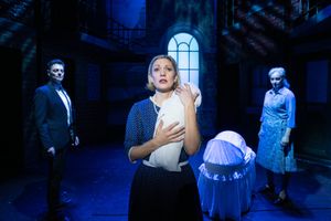 Kristofer Harding, Tricia Adele Turner & Vivienne Carlyle @ BroadwayWorld Kristofer Harding, Tricia Adele Turner & Vivienne Carlyle Photo