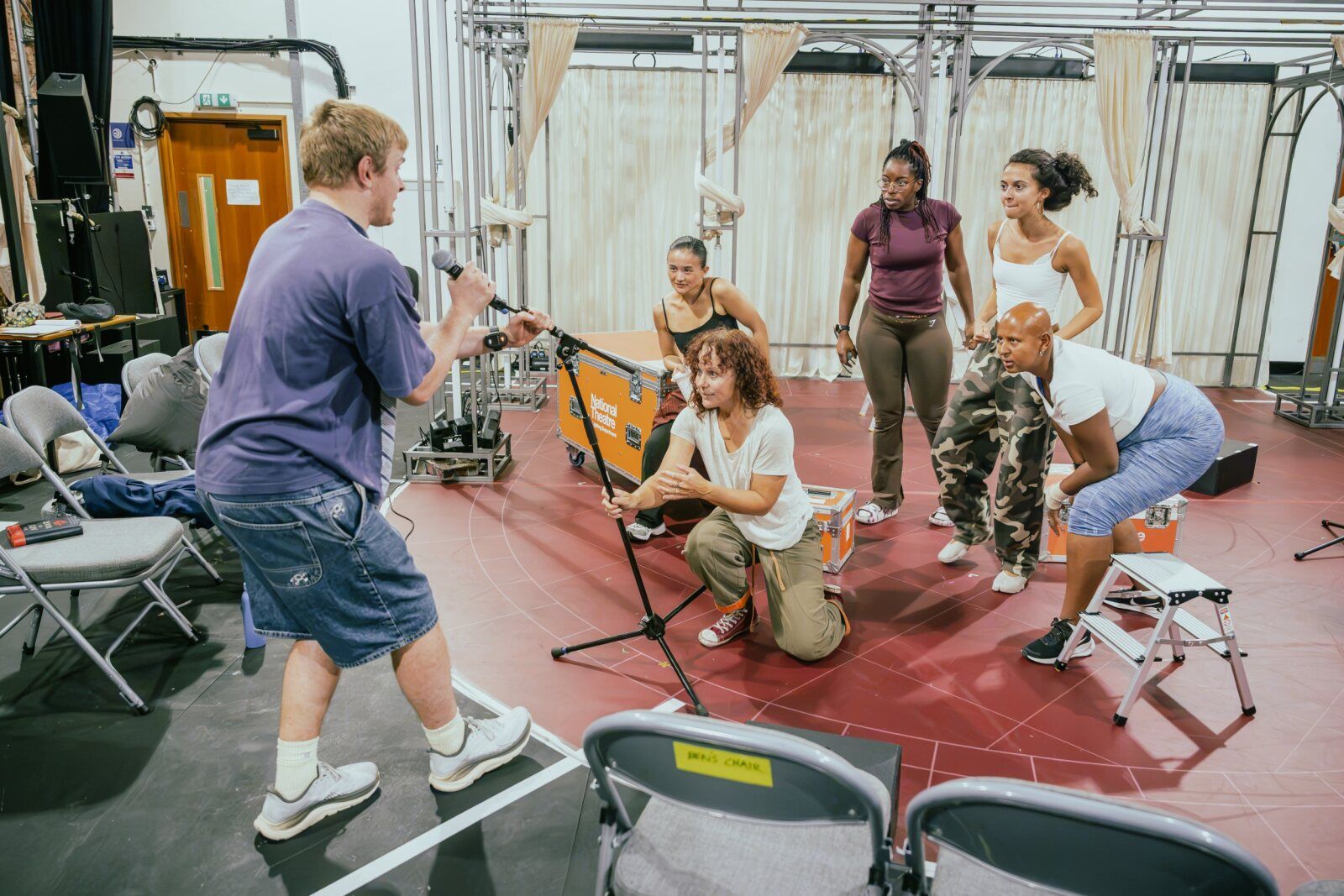 Photos: BACCHAE School Tour in Rehearsal From The National Theatre — photo 10 of 22