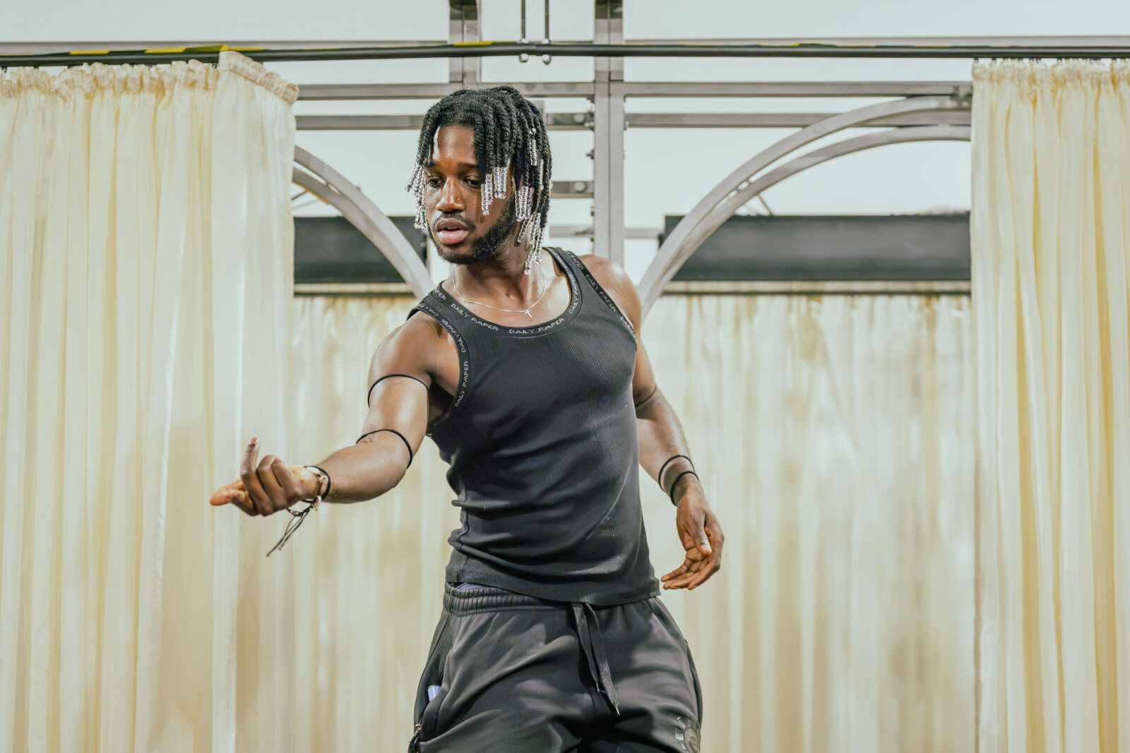 Photos: BACCHAE School Tour in Rehearsal From The National Theatre — photo 1 of 22