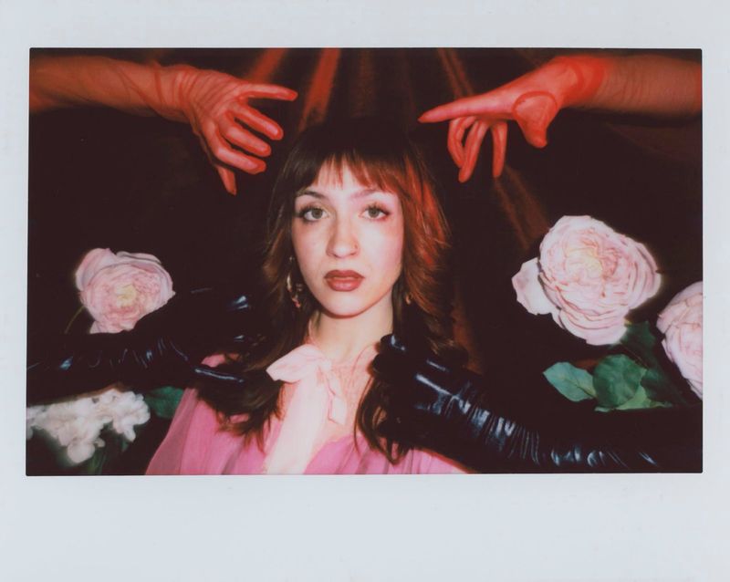 Photos: MOLLY AND THE DOLLY SHOP Releases EP SOMETHING ABOUT HANDS — photo 7 of 9