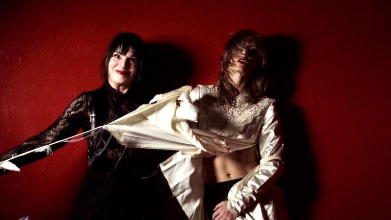 Photos: brookelen Shares OMEN Music Video Featuring Jessicka Addams — photo 4 of 4