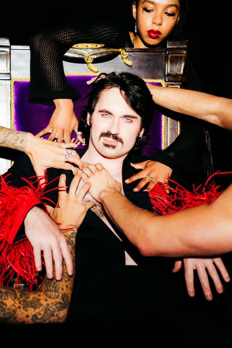 Photos: Caleb De Casper to Release Dark Synth-Pop Album DELIRIUM — photo 1 of 4