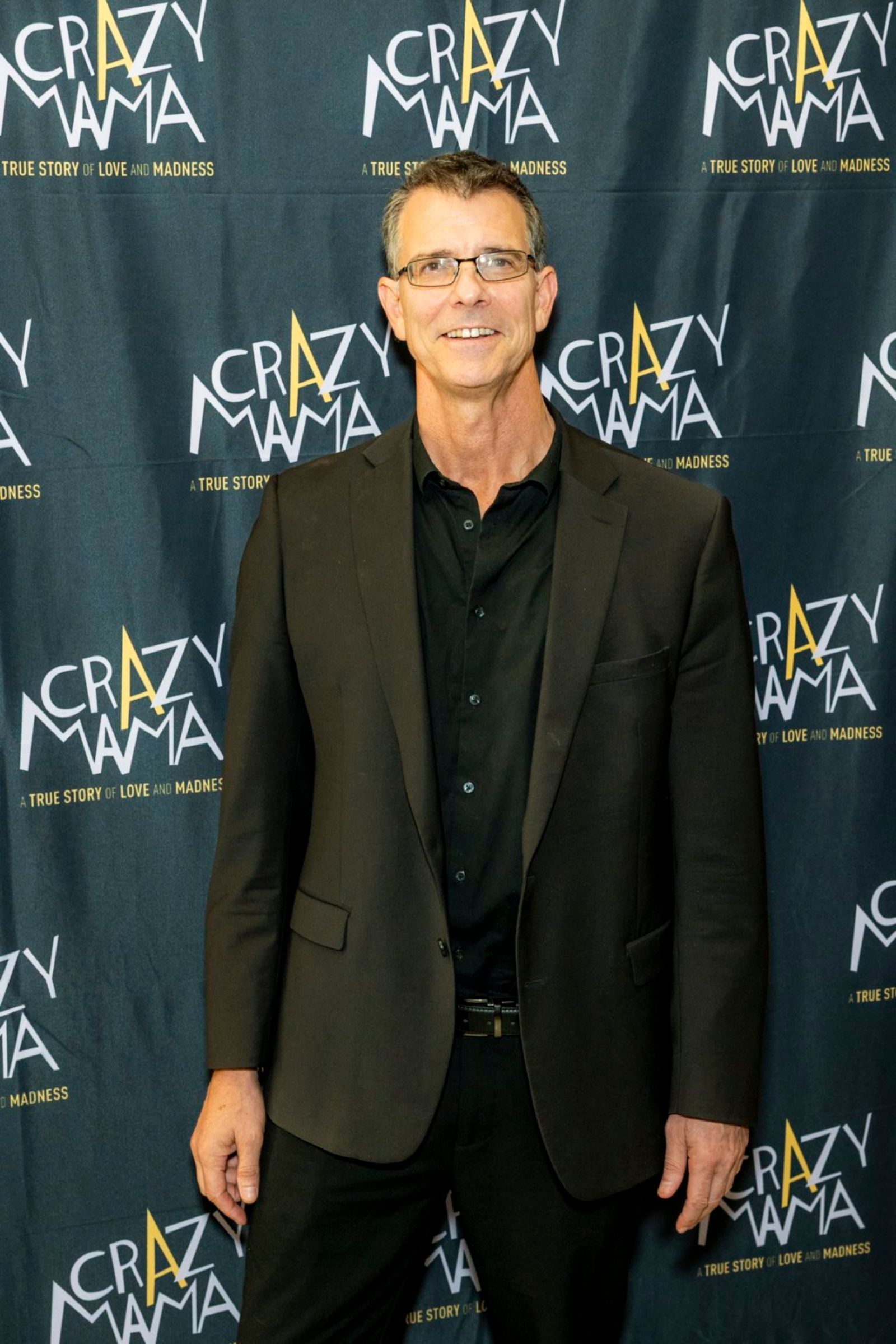 Photos: CRAZY MAMA Opens at 59E59 Theatres — photo 21 of 27