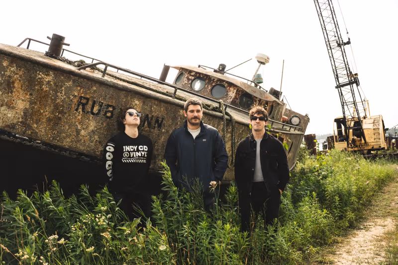 Photos: GOOSEBERRY releases sophomore LP SIMPLE SUCKER, shares GNASH single — photo 1 of 4