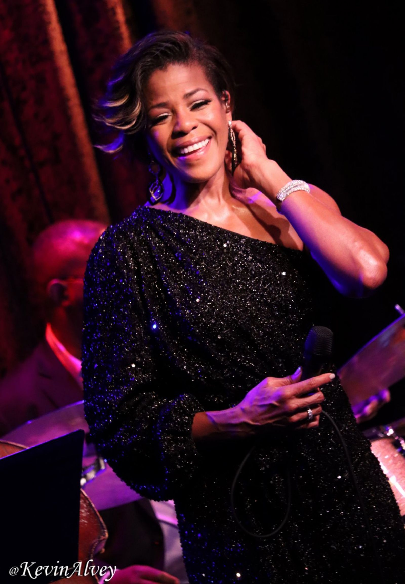 Photos: Nicole Henry Brings A NIGHT WITH NICOLE HENRY To Birdland — photo 12 of 20