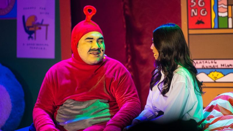 Review: MUSIKAL ABSURD: Is Laughter Enough? Image
