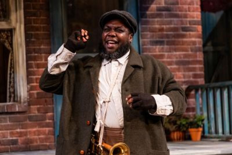 Review: AUGUST WILSON'S FENCES at Theatrical Outfit Image