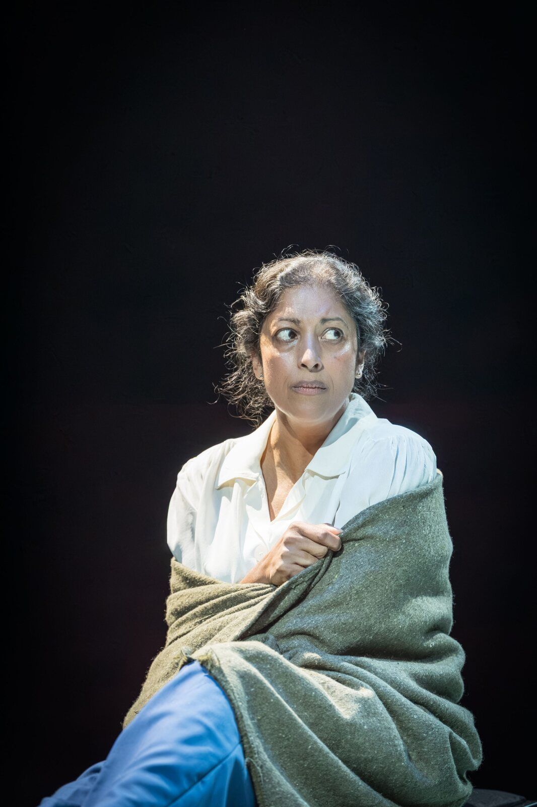 Photos: A SMALL AND QUIET LIGHT is Now Playing at the Orange Tree Theatre — photo 3 of 15