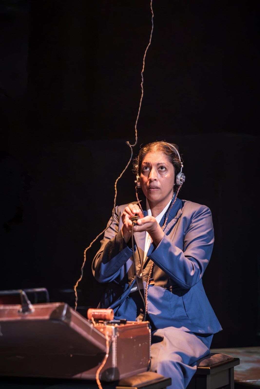 Photos: A SMALL AND QUIET LIGHT is Now Playing at the Orange Tree Theatre — photo 6 of 15