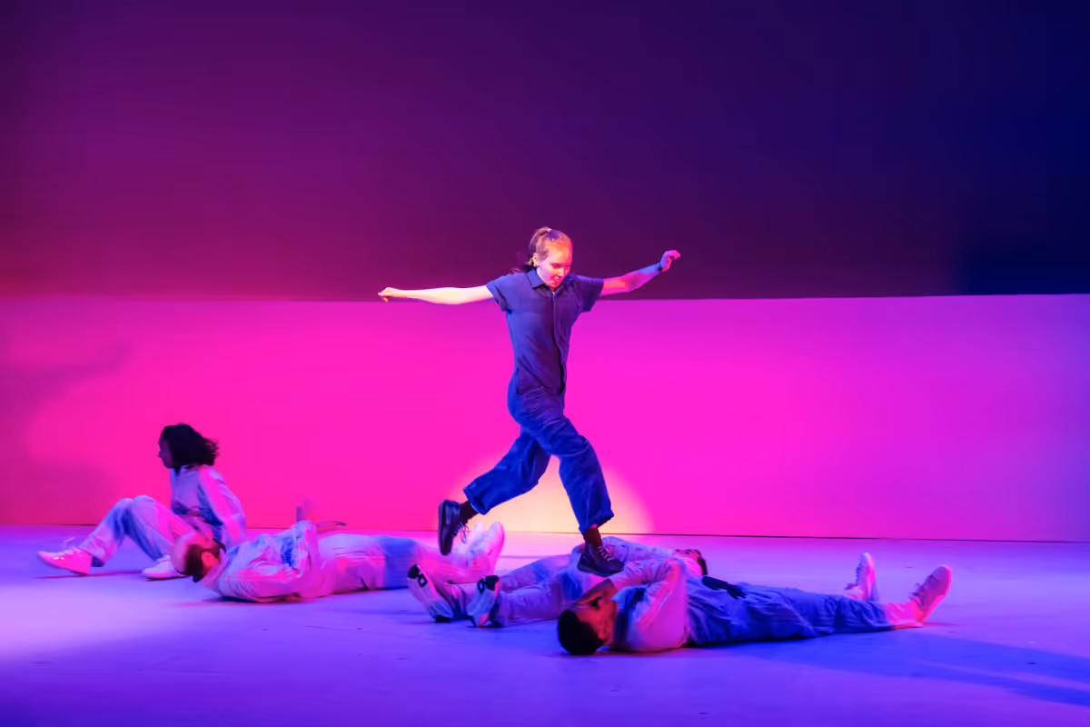 Alex Keenan and company at Photos: Alex Keenan and More in THE CURIOUS INCIDENT OF THE DOG IN THE NIGHT-TIME UK Tour