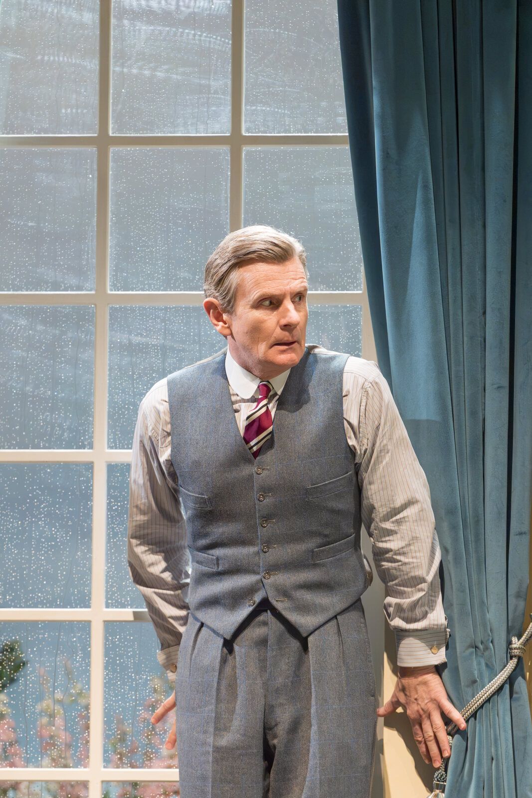 Photos: Christine Baranski, Richard E. Grant, and More in HAY FEVER — photo 3 of 20