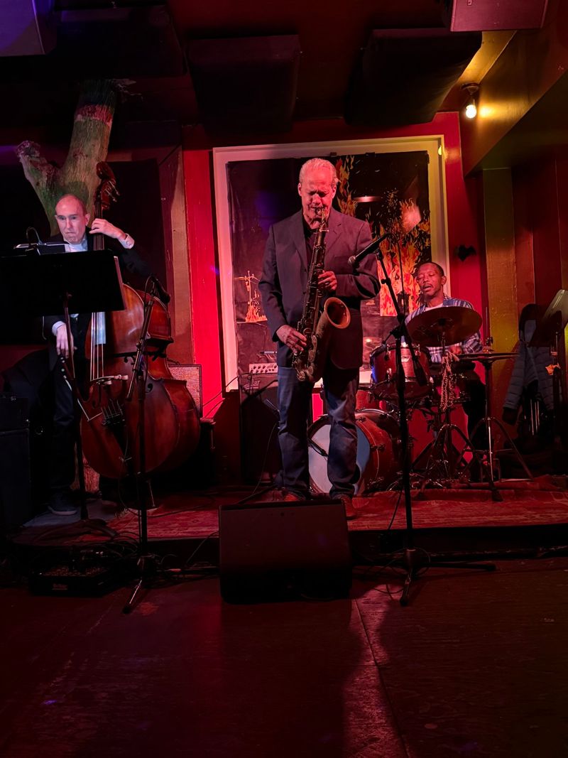 Photos: Dennis Mitcheltree to Tour SEEING RED Across US Cities — photo 9 of 17