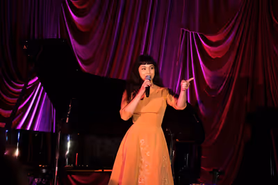 Eva Noblezada Photo