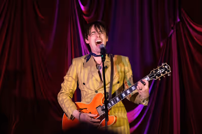 Reeve Carney Photo
