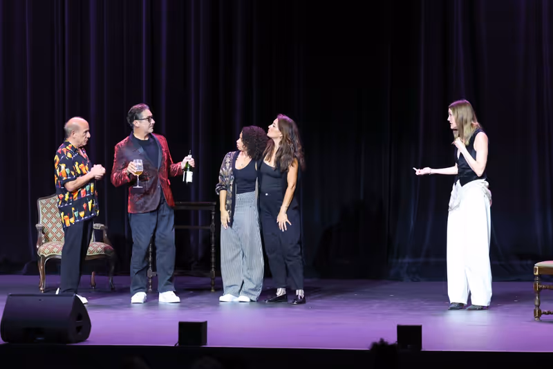 Photos: THE HOLLYWOOD RUSH Brings Together McCarthy, Shankman, Black to Benefit FosterMore — photo 13 of 33