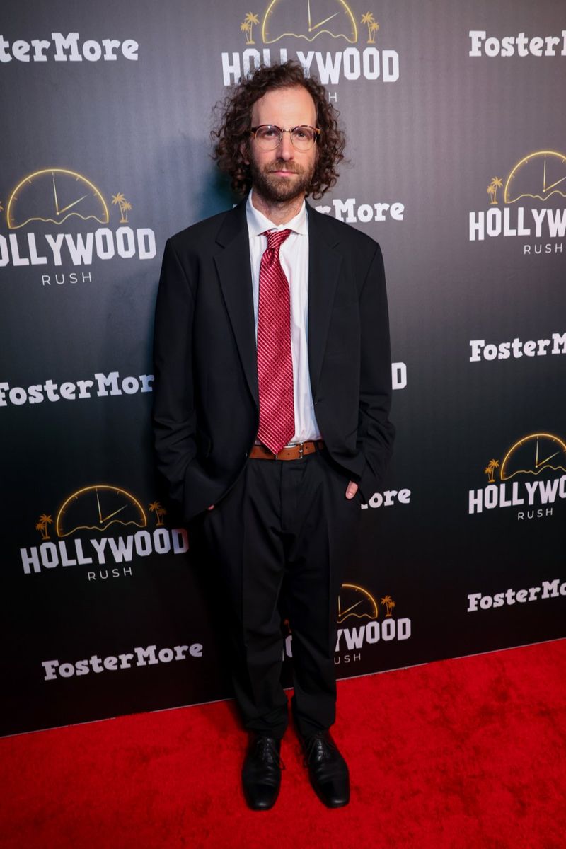 Photos: THE HOLLYWOOD RUSH Brings Together McCarthy, Shankman, Black to Benefit FosterMore — photo 27 of 33