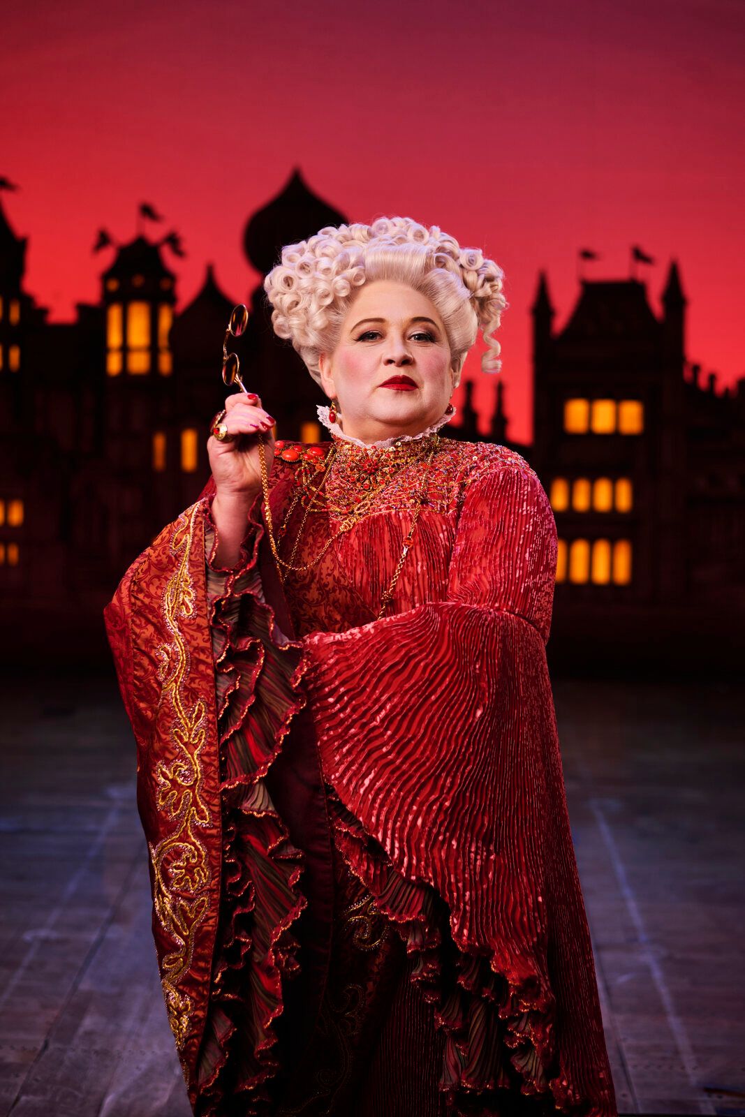 Photos: WICKED Celebrates 20th Anniversary in London With 'Pink' and 'Green' Performances — photo 36 of 36