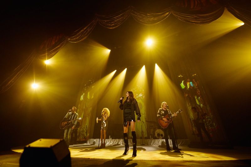 Photos: Little Big Town Launches FOR THE ART OF IT Tour — photo 3 of 5