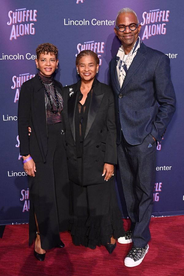 Karen Phillips, Robyn Coles and Tony Coles Photo