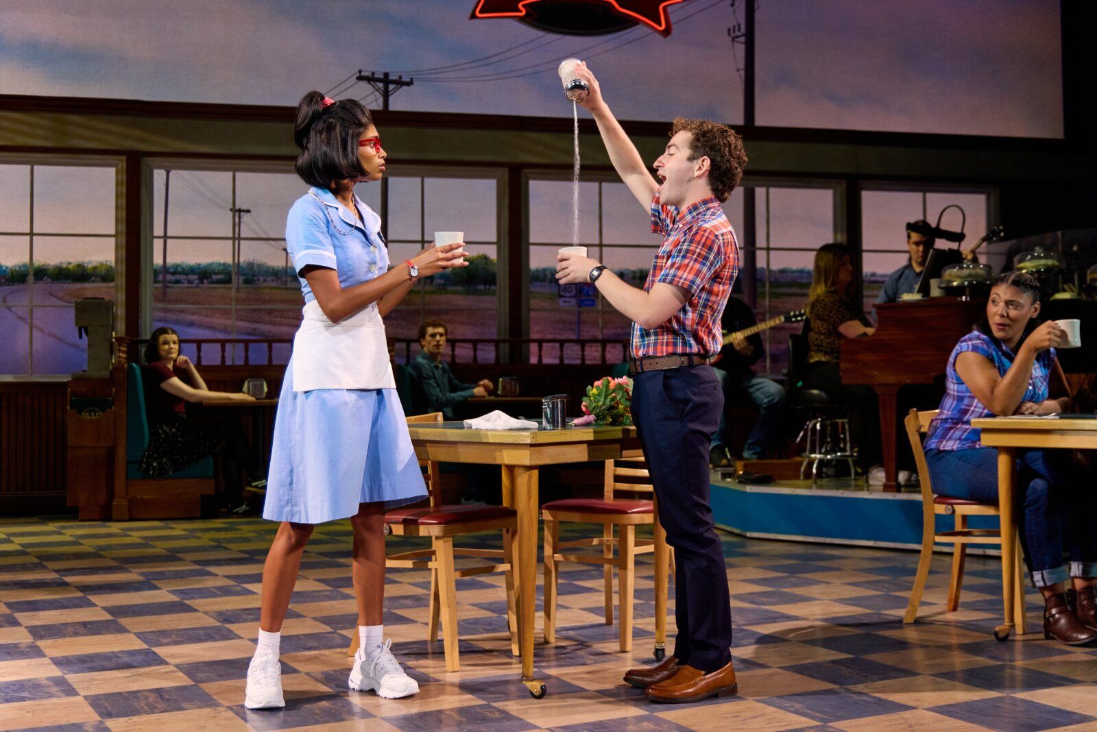 Photos: First Look at WAITRESS 10th Anniversary Tour — photo 4 of 15