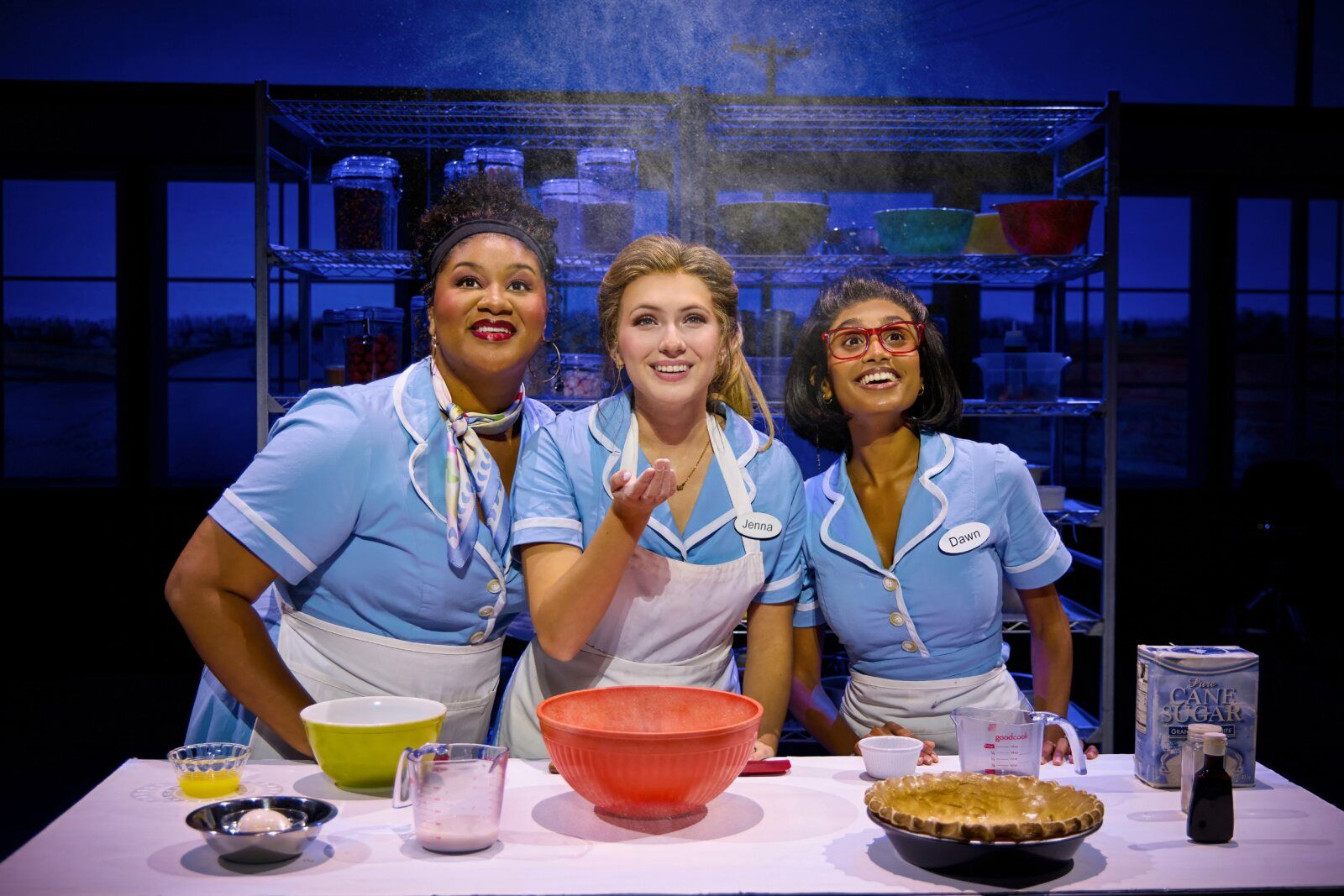 Photos: First Look at WAITRESS 10th Anniversary Tour — photo 10 of 15