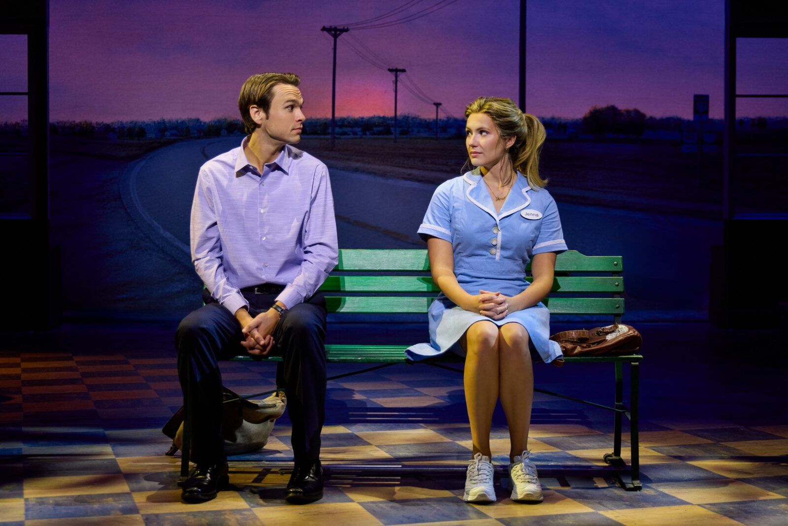 Photos: First Look at WAITRESS 10th Anniversary Tour — photo 2 of 15