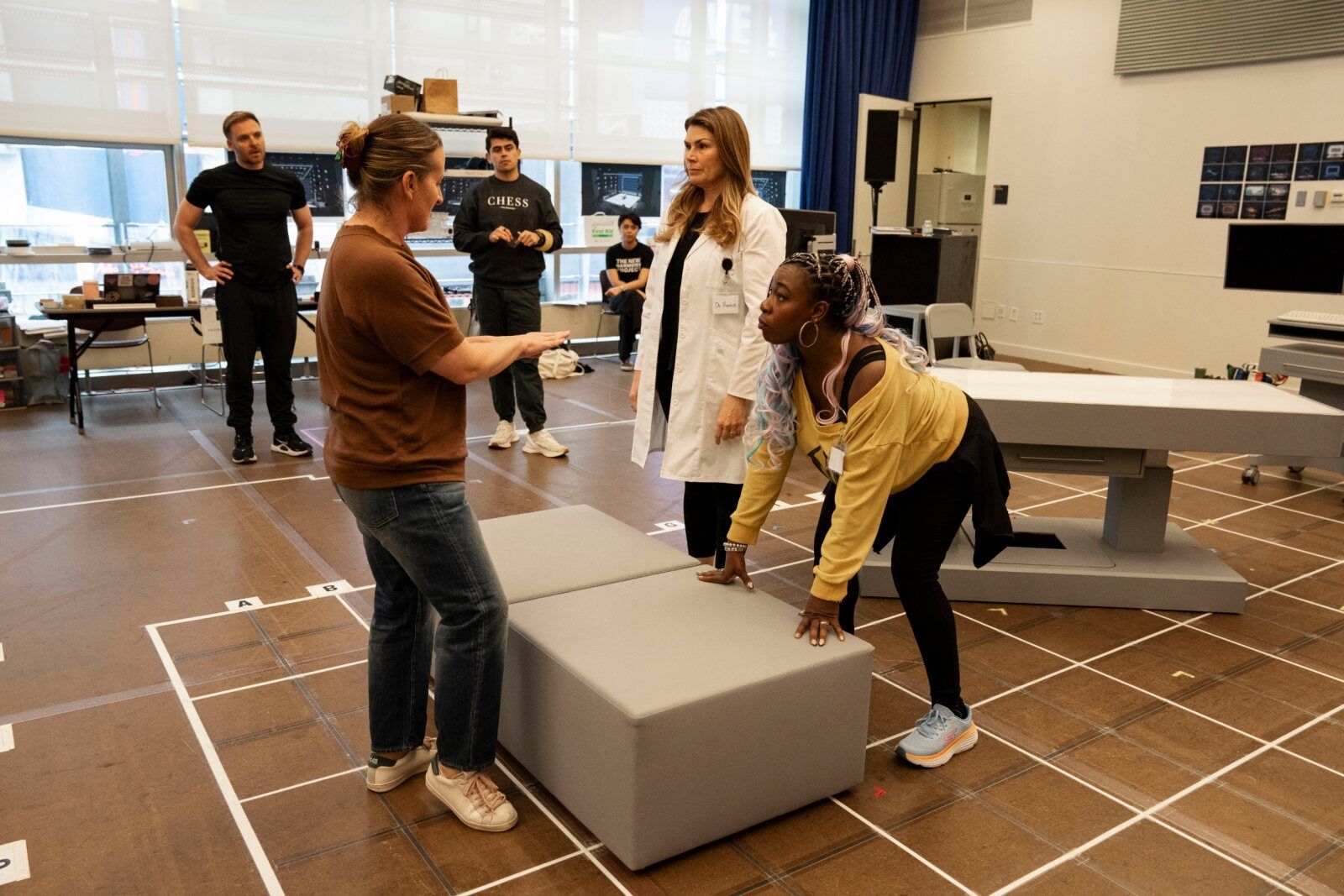 Photos: Inside Rehearsals with thee Cast of THE HEART — photo 5 of 9