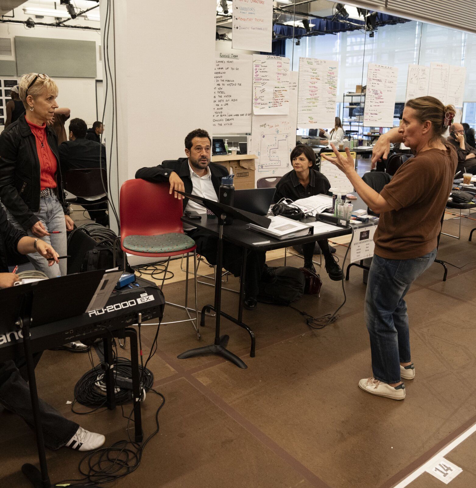 Photos: Inside Rehearsals with thee Cast of THE HEART — photo 3 of 9