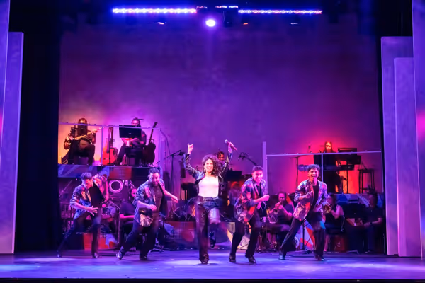 Kristen Tarragó and Company Photo