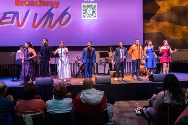 Bel n Moyano, Robert Zelaya, Lillian Andrea de Le n, Luis E Mora, Robin de Jes s… Photo