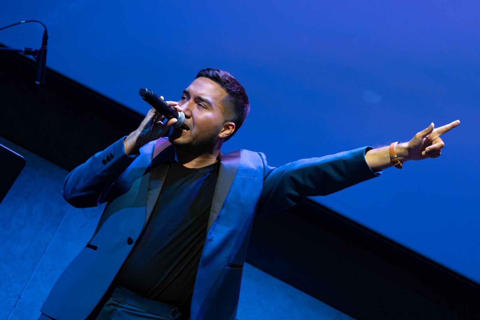 Photos: Robin de Jesús, Katerina McCrimmon and More In BILINGUAL BROADWAY EN VIVO at Lincoln Center — photo 13 of 21
