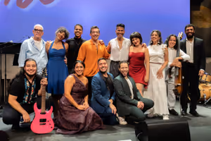 Bel n Moyano, Robert Zelaya, Lillian Andrea de Le n, Luis E Mora, Robin de Jes s, Kevin Luis, Paola Hern ndez, Katerina McCrimmon, Sa l Nache, Jose Hern nadez, Jared Cavazos, Dylan Ofrias, and N @ BroadwayWorld Bel n Moyano, Robert Zelaya, Lillian Andrea de Le n, Luis E Mora, Robin de Jes s, Photo