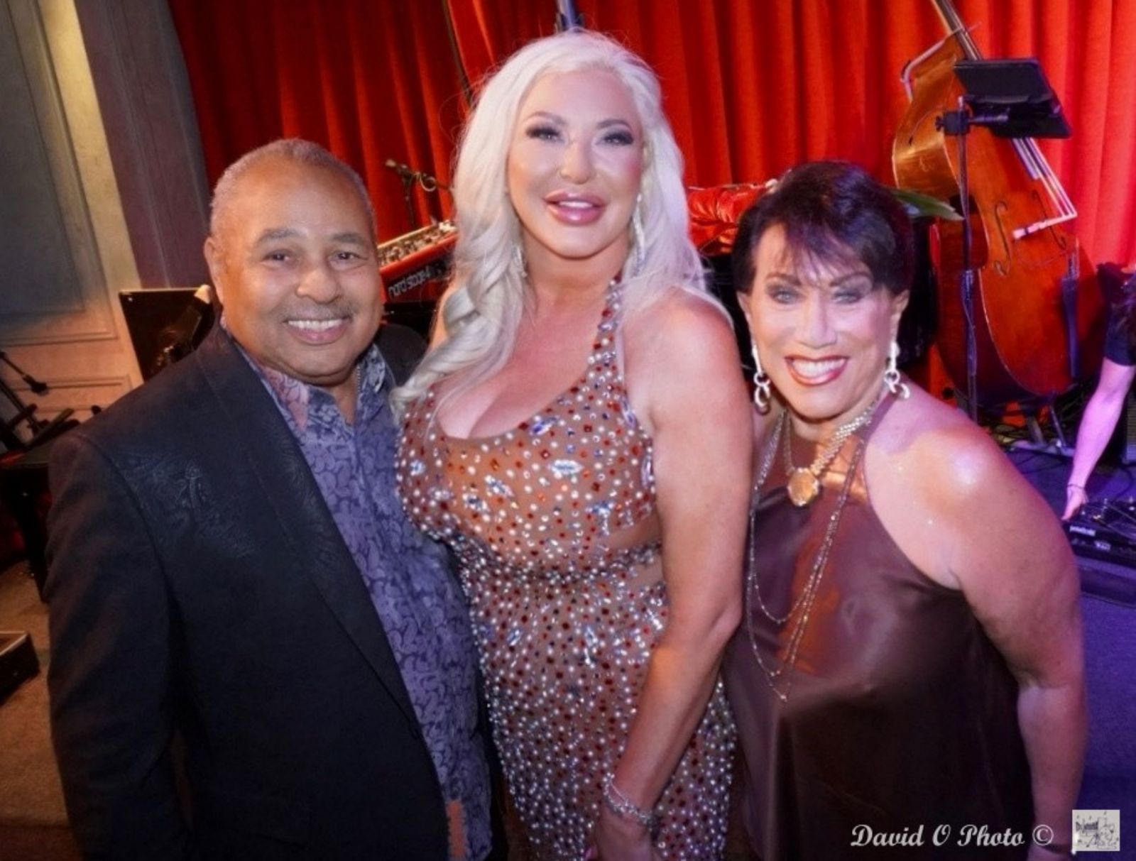 Photos: THE VELVET AFFAIR Returns to Maxan Jazz With Katy Monroe — photo 5 of 12