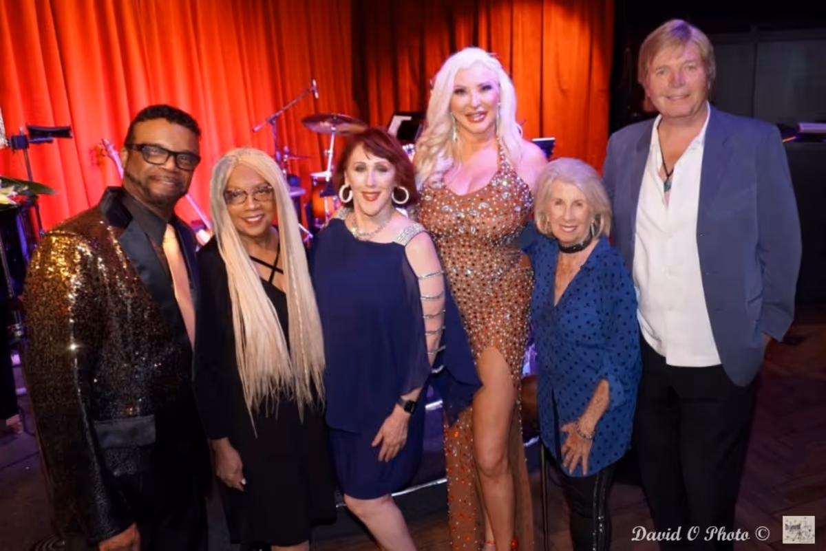 Roy Hamilton Jr, Maria Hamilton, Dana Daye, Katy Monroe, Barbara Brighton, Dennis Casey Parks at Photos: THE VELVET AFFAIR Returns to Maxan Jazz With Katy Monroe