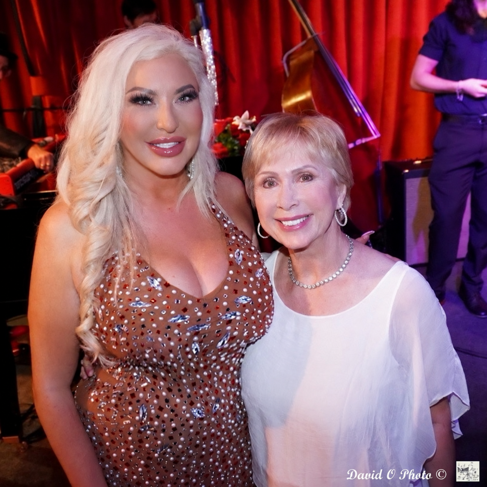 Photos: THE VELVET AFFAIR Returns to Maxan Jazz With Katy Monroe — photo 12 of 12