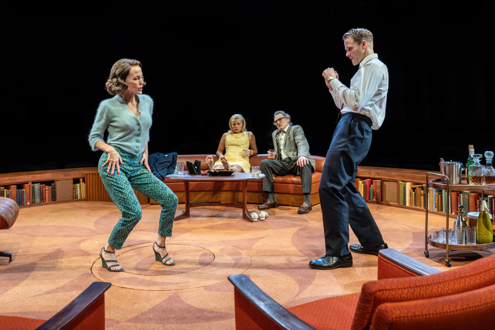Photos: Billy Crudup, Gillian Anderson, and More in WHO'S AFRAID OF VIRGINIA WOOLF? at @sohoplace — photo 13 of 17