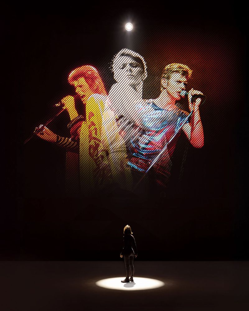 Photos: DAVID BOWIE: YOU'RE NOT ALONE to OPEN AT BRIGHTON DOME — photo 4 of 21