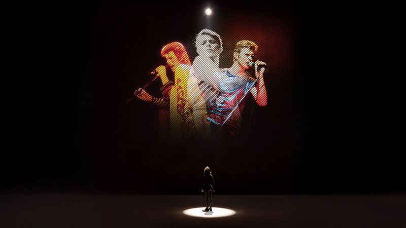 Photos: DAVID BOWIE: YOU'RE NOT ALONE to OPEN AT BRIGHTON DOME — photo 5 of 21
