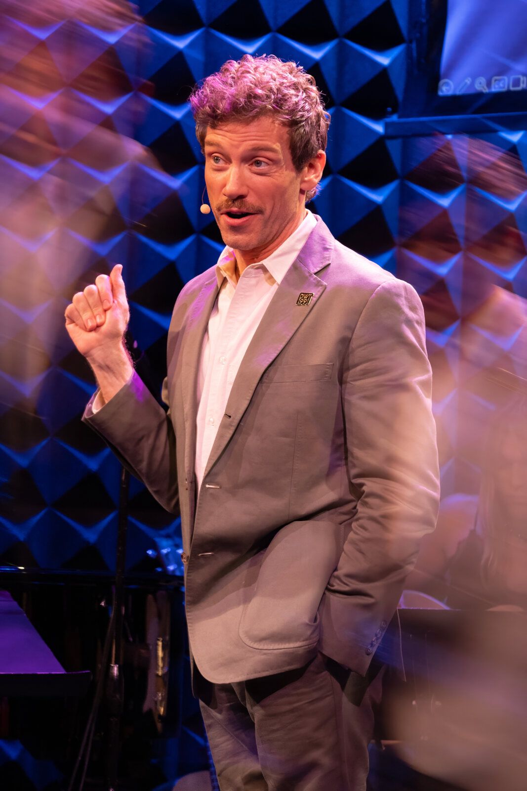Photos: Deaf West Theatre Marks 35th Anniversary at First NYC Gala — photo 1 of 23
