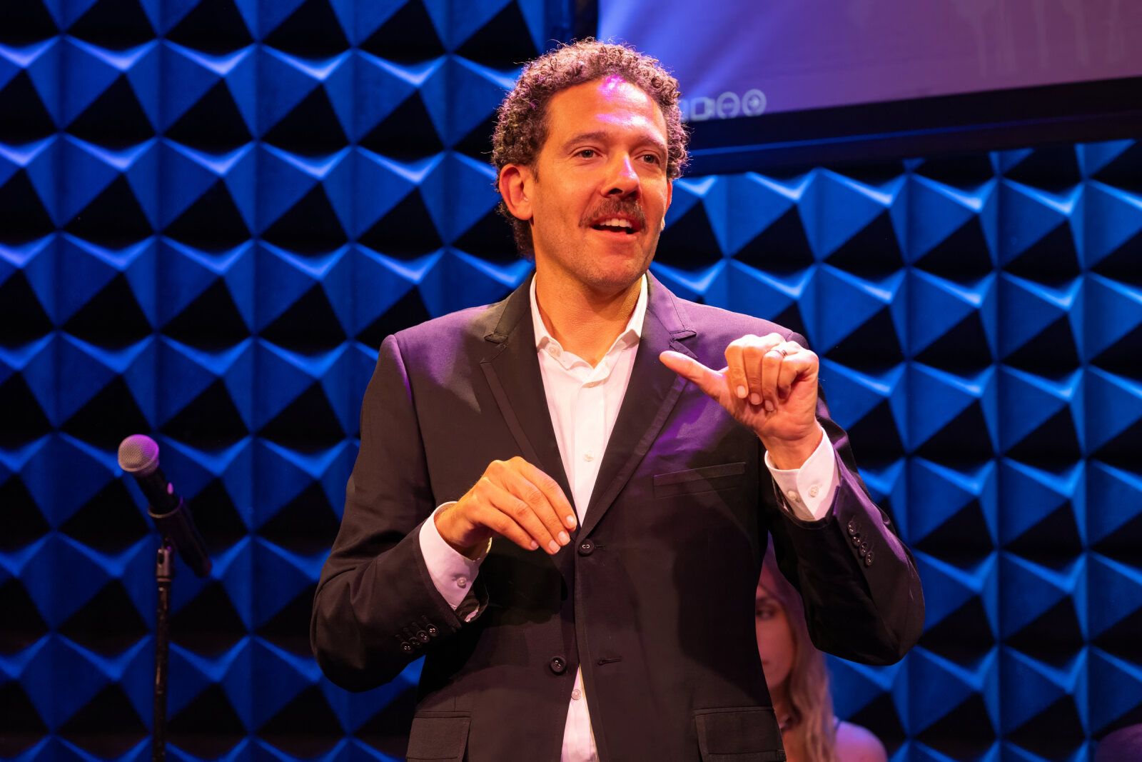 Photos: Deaf West Theatre Marks 35th Anniversary at First NYC Gala — photo 7 of 23
