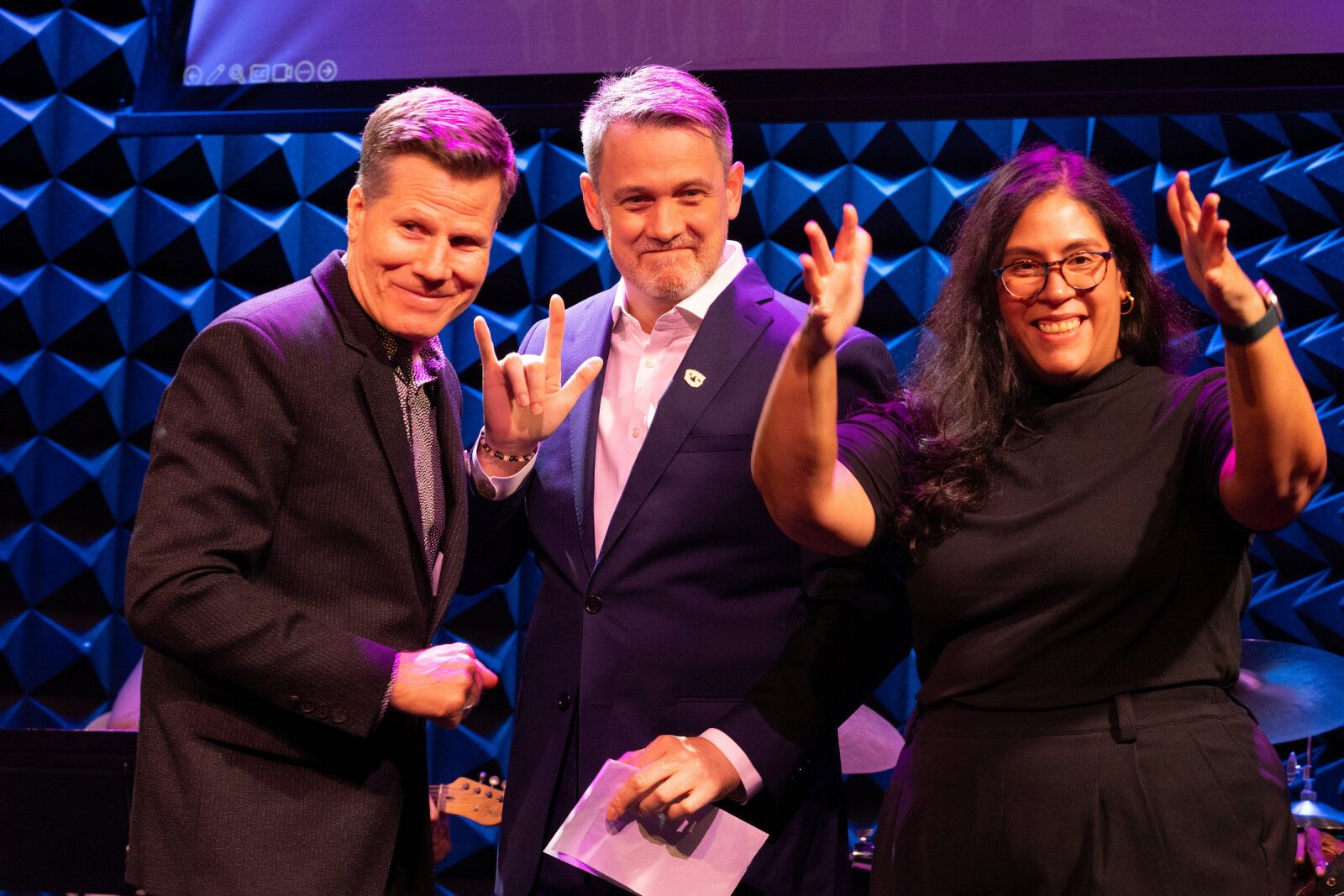 Photos: Deaf West Theatre Marks 35th Anniversary at First NYC Gala — photo 3 of 23