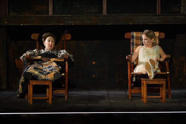 Joanna Glushak and Elizabeth Teeter Photo