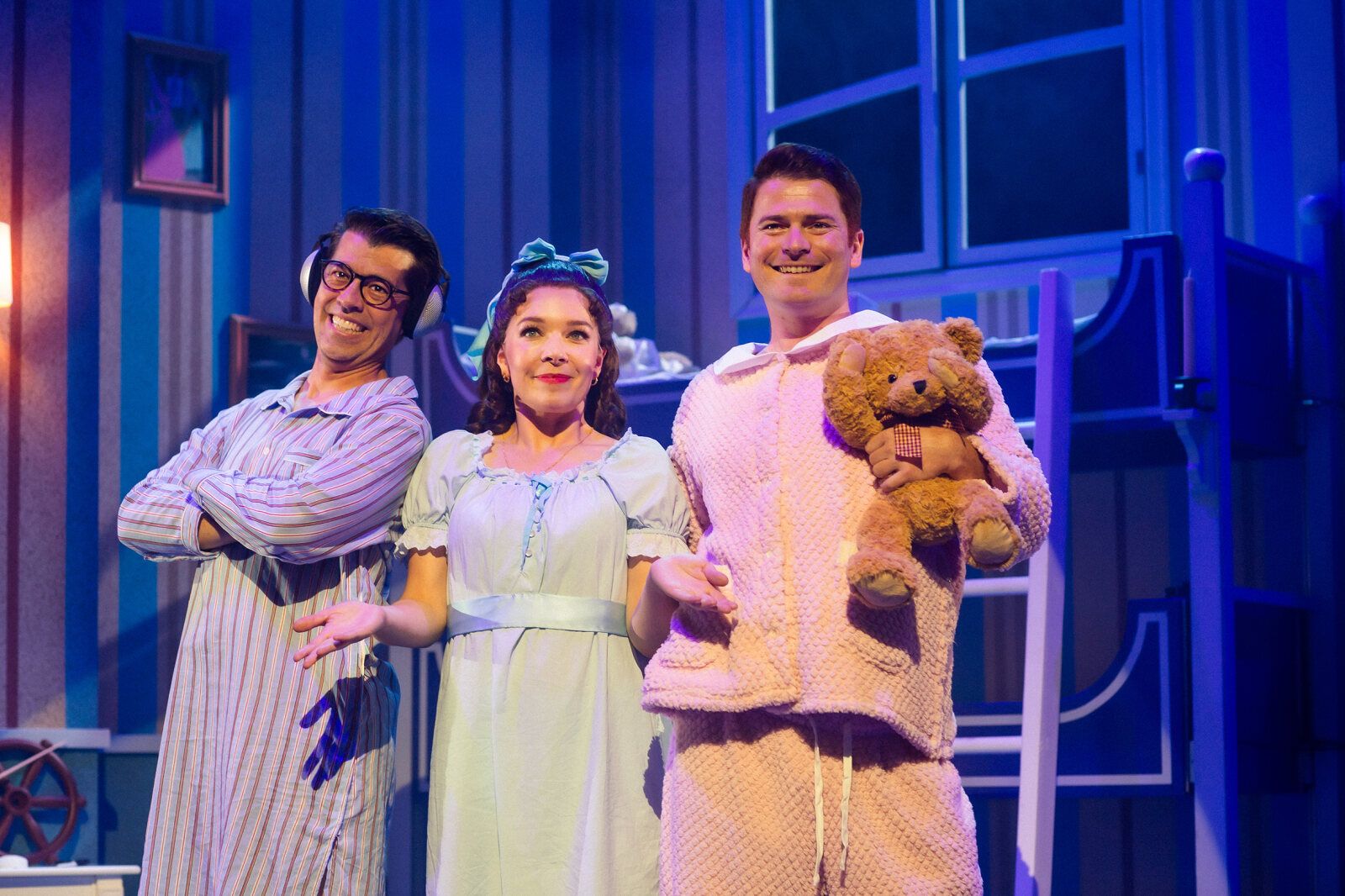 Photos: PETER PAN GOES WRONG at San Francisco Playhouse — photo 8 of 12