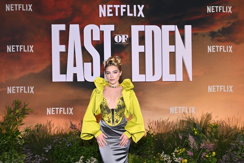 Photos: EAST OF EDEN Cast Attends Netflix Premiere in New York — photo 4 of 30