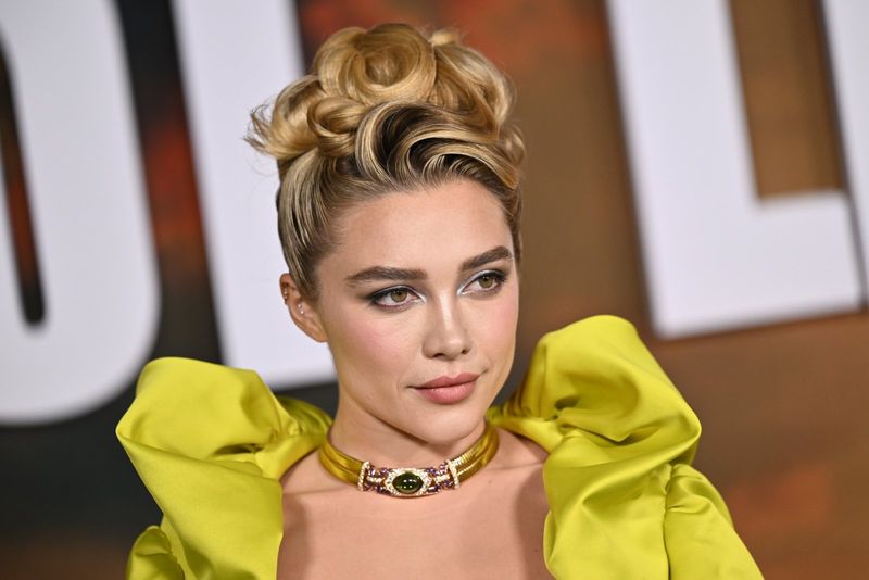 Photos: EAST OF EDEN Cast Attends Netflix Premiere in New York — photo 7 of 30