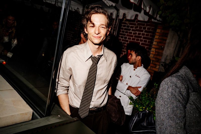 Photos: EAST OF EDEN Cast Attends Netflix Premiere in New York — photo 21 of 30